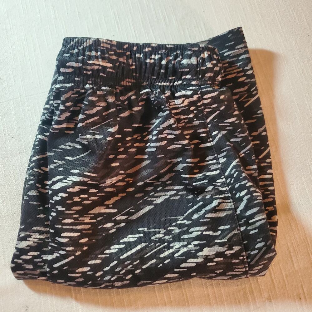 Place Sports Shorts Boys Size Large (10/12)
